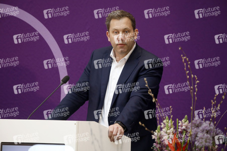 Festakt zum 100. Jubiläum der Friedrich-Ebert-Stiftung in Berlin