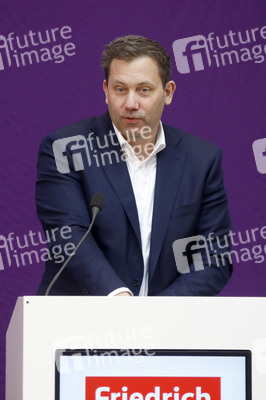 Festakt zum 100. Jubiläum der Friedrich-Ebert-Stiftung in Berlin