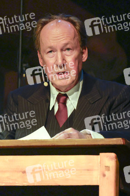 Musikalische Lesung mit Ulrich Noethen und dem Moka Efti Orchestra in Köln