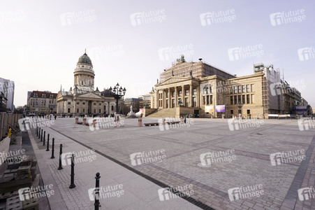 Wiedereröffnung vom Gendarmenmarkt in Berlin