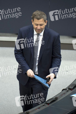 213. Sitzung des Deutschen Bundestages in Berlin