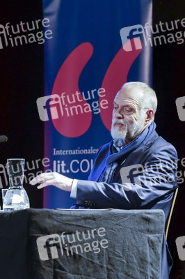 Colum McCann und Jan-Gregor Kremp auf der lit.Cologne 2025 in Köln