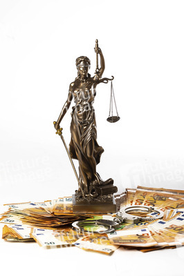 Symbolfoto Geldstrafe