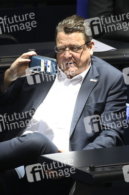 214. Sitzung des Deutschen Bundestages in Berlin