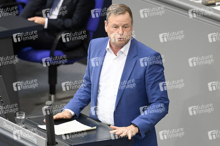 214. Sitzung des Deutschen Bundestages in Berlin