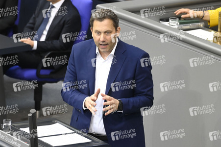 214. Sitzung des Deutschen Bundestages in Berlin