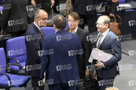 214. Sitzung des Deutschen Bundestages in Berlin