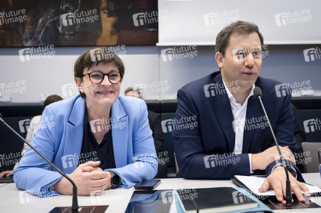 Fraktionssitzung der SPD-Bundestagsfraktion in Berlin