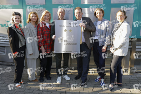 Ehrung zu 20 Jahre lit.Cologne-Lesungen am Tanzbrunnen in Köln