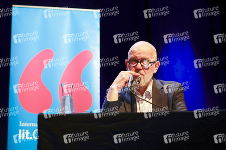 Esther Schweins, Dietmar Bär und Thomas Böhm auf der lit.Cologne 2025 in Köln