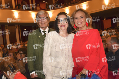 Theaterpremiere 'Kardinalfehler' in München