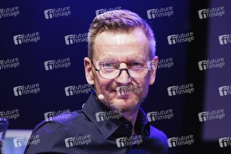 Annette Frier und Michael Kessler auf der lit.Cologne 2025 in Köln