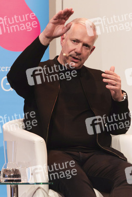 Alexander Herrmann und Miguel Calero auf der lit.Cologne 2025 in Köln