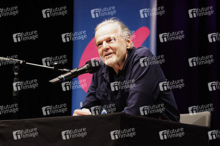 Wolf Haas auf der lit.Cologne 2025 in Köln