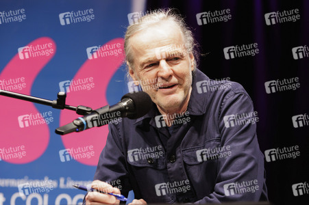 Wolf Haas auf der lit.Cologne 2025 in Köln