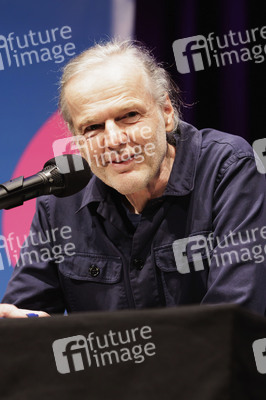 Wolf Haas auf der lit.Cologne 2025 in Köln