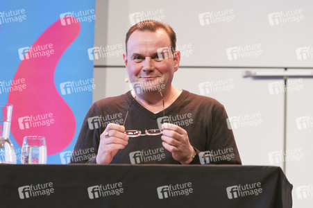 Devid Striesow und Paul Ingendaay  auf der lit.Cologne 2025 in Köln