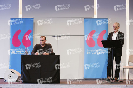 Devid Striesow und Paul Ingendaay  auf der lit.Cologne 2025 in Köln