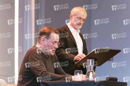 Devid Striesow und Paul Ingendaay  auf der lit.Cologne 2025 in Köln