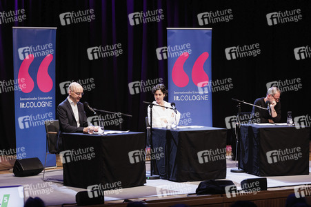 Samuel Finzi, Nina Kunzendorf und Jakob Hein auf der lit.Cologne 2025 in Köln