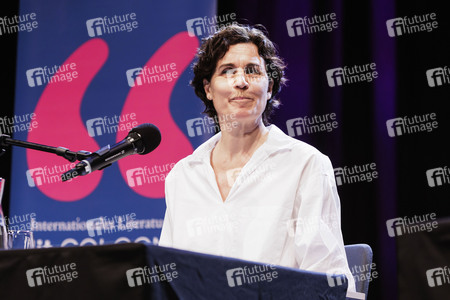Samuel Finzi, Nina Kunzendorf und Jakob Hein auf der lit.Cologne 2025 in Köln
