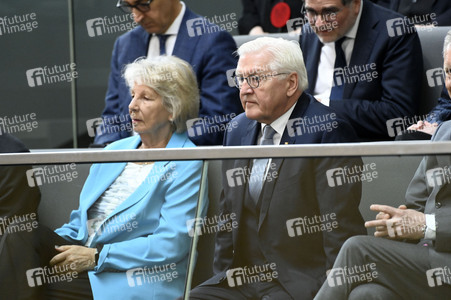 Konstituierende Sitzung des 21. Deutschen Bundestages in Berlin