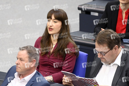 Konstituierende Sitzung des 21. Deutschen Bundestages in Berlin