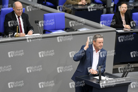 Konstituierende Sitzung des 21. Deutschen Bundestages in Berlin