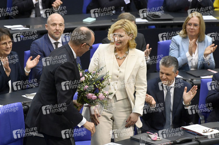 Konstituierende Sitzung des 21. Deutschen Bundestages in Berlin