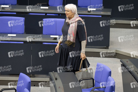 Konstituierende Sitzung des 21. Deutschen Bundestages in Berlin