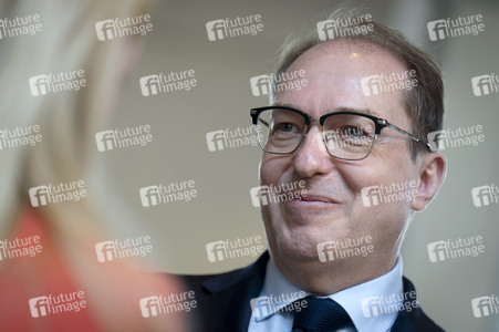 Konstituierende Sitzung des 21. Deutschen Bundestages in Berlin