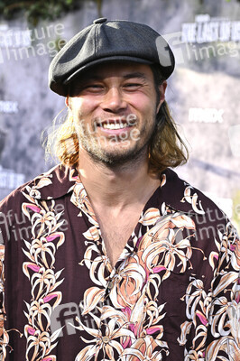 Season 2 Premiere 'The Last of Us' in Los Angeles