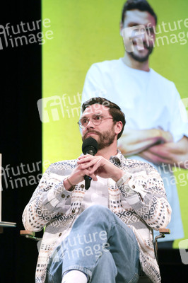 Fabian Köster und Jonas Hector auf der lit.Cologne 2025 in Köln