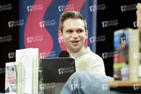 Fabian Köster und Jonas Hector auf der lit.Cologne 2025 in Köln