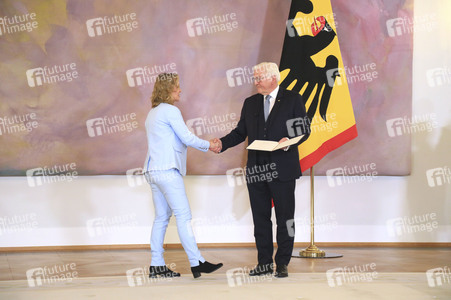 Entlassung der Bundesregierung durch den Bundespräsidenten in Berlin