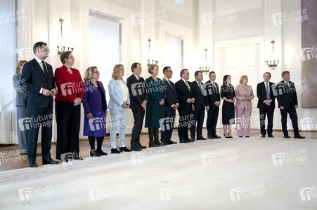 Entlassung der Bundesregierung durch den Bundespräsidenten in Berlin