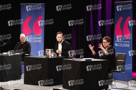 Joël Dicker und Christian Berkel auf der lit.Cologne 2025 in Köln