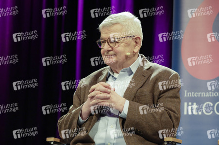 Joschka Fischer auf der lit.Cologne 2025 in Köln