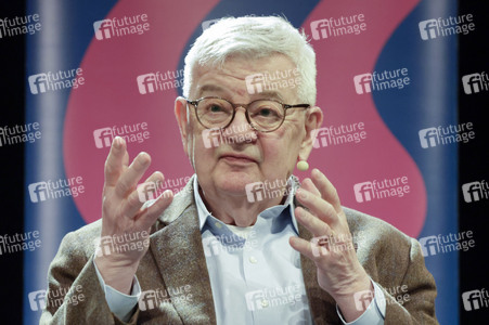 Joschka Fischer auf der lit.Cologne 2025 in Köln
