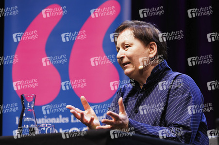 Anne Enright und Anna Schudt auf der lit.Cologne 2025 in Köln
