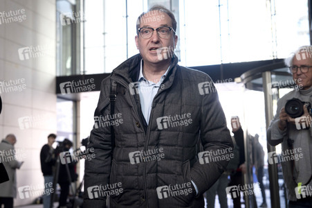 Gemeinsames Auftaktstatement der Parteivorsitzenden von CDU, CSU und SPD zur Bildung einer neuen Regierungskoalition in Berlin