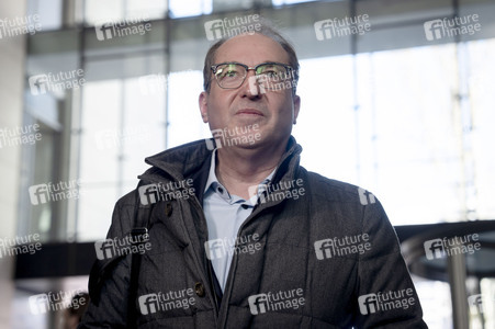 Gemeinsames Auftaktstatement der Parteivorsitzenden von CDU, CSU und SPD zur Bildung einer neuen Regierungskoalition in Berlin