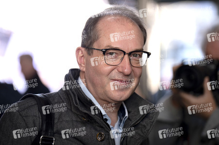 Gemeinsames Auftaktstatement der Parteivorsitzenden von CDU, CSU und SPD zur Bildung einer neuen Regierungskoalition in Berlin