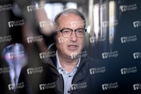 Gemeinsames Auftaktstatement der Parteivorsitzenden von CDU, CSU und SPD zur Bildung einer neuen Regierungskoalition in Berlin