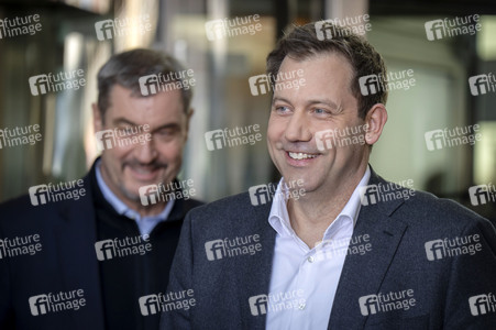 Gemeinsames Auftaktstatement der Parteivorsitzenden von CDU, CSU und SPD zur Bildung einer neuen Regierungskoalition in Berlin