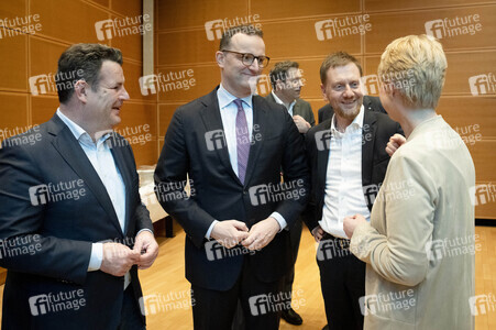 Gemeinsames Auftaktstatement der Parteivorsitzenden von CDU, CSU und SPD zur Bildung einer neuen Regierungskoalition in Berlin