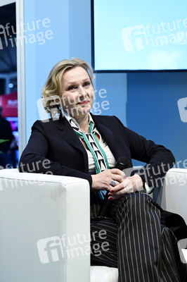 Dana Golombek von Senden und Jutta Speidel auf der Leipziger Buchmesse 2025