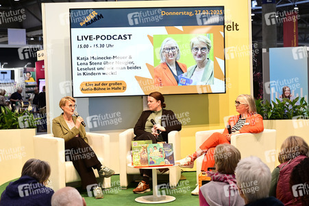 Katja Meinecke-Meurer und Lena Stenz auf der Leipziger Buchmesse 2025