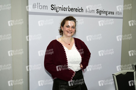 Ronja Forcher auf der Leipziger Buchmesse 2025
