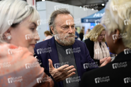 Sektempfang mit Franco Nero auf der Leipziger Buchmesse 2025